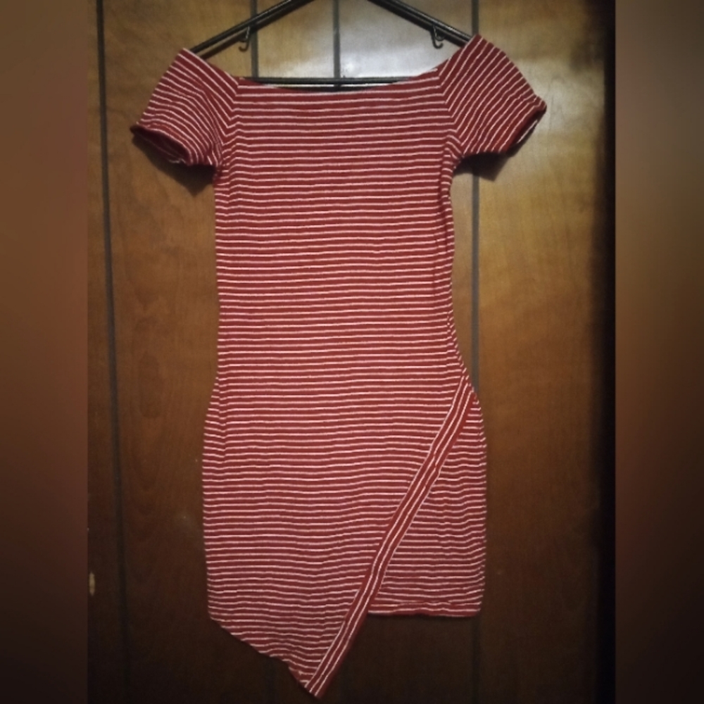 Love Ari mini dress